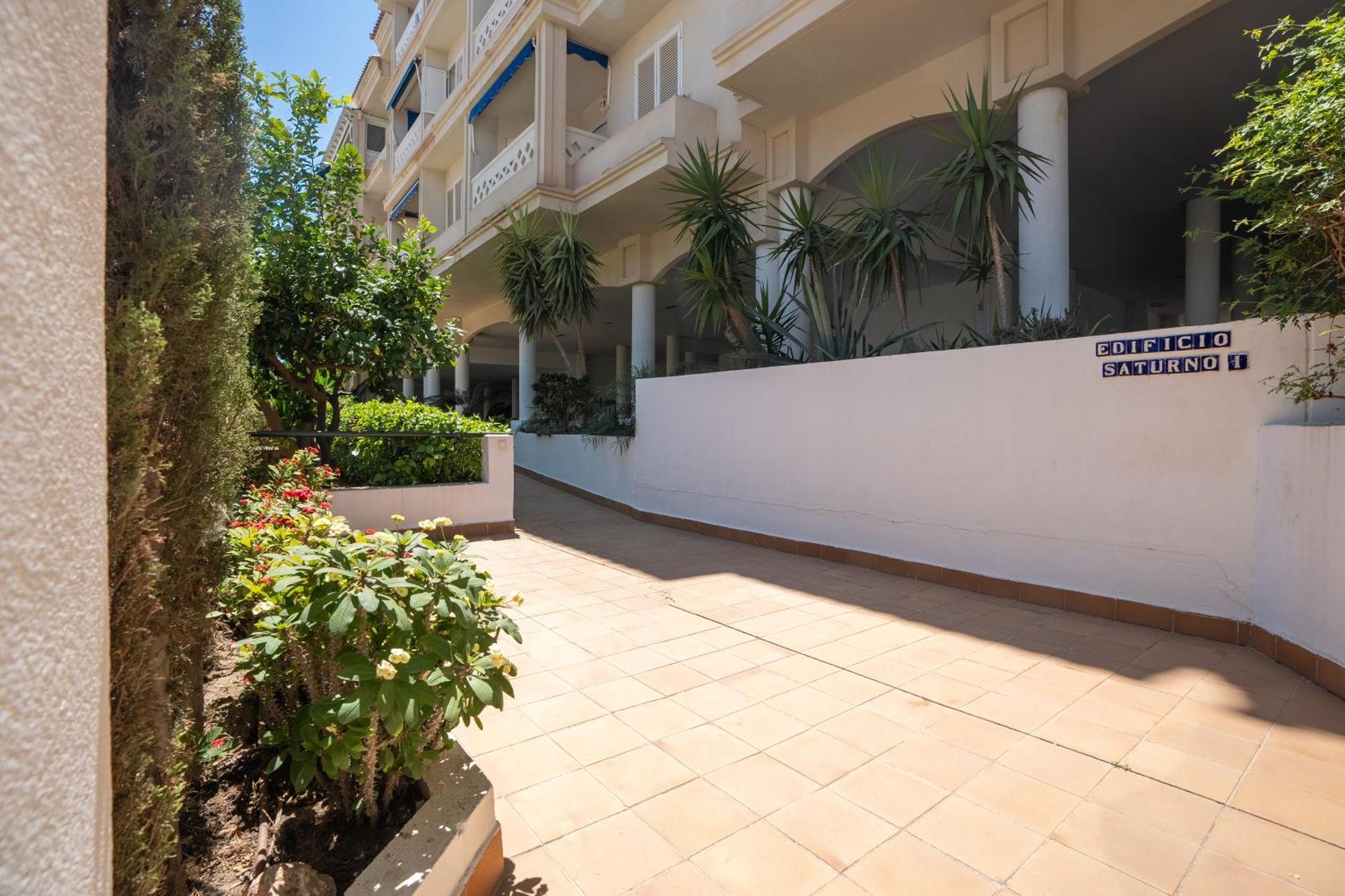 Penthouse With Sea Views Los Alamos Torremolinos Kültér fotó