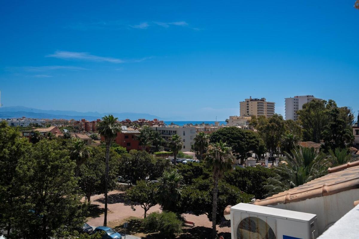 Penthouse With Sea Views Los Alamos Torremolinos Kültér fotó